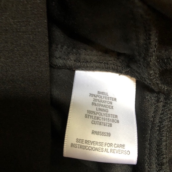 Ladies Dress - Picture 5 of 6